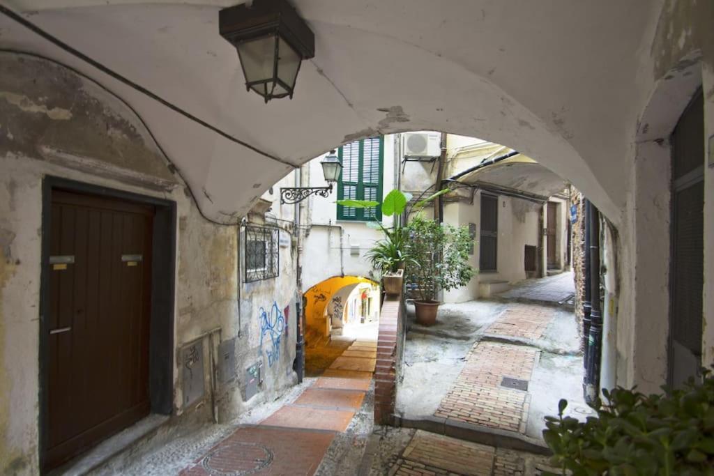 Mini Accommodation In Sanremo Liguria Εξωτερικό φωτογραφία