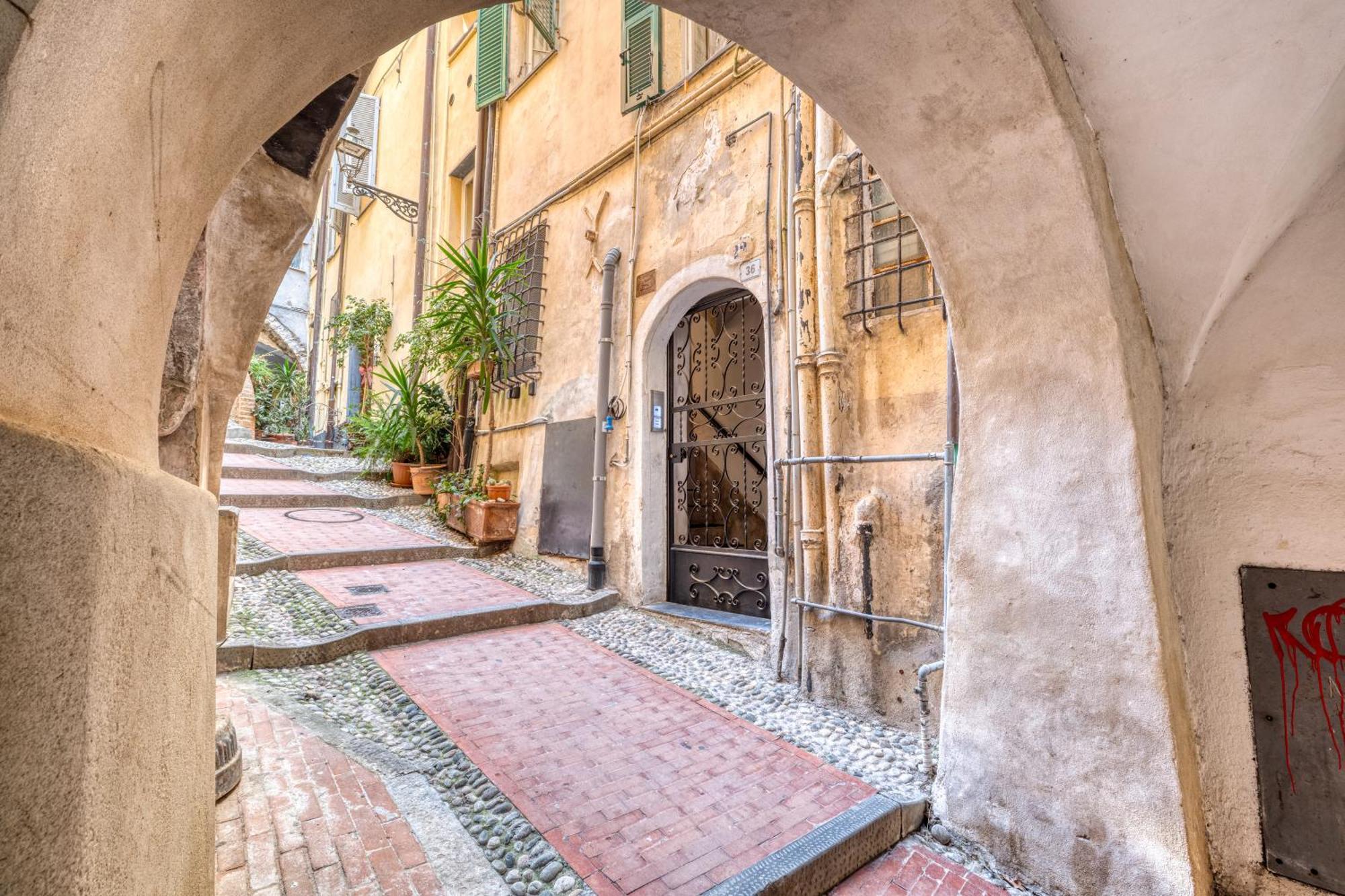 Mini Accommodation In Sanremo Liguria Εξωτερικό φωτογραφία