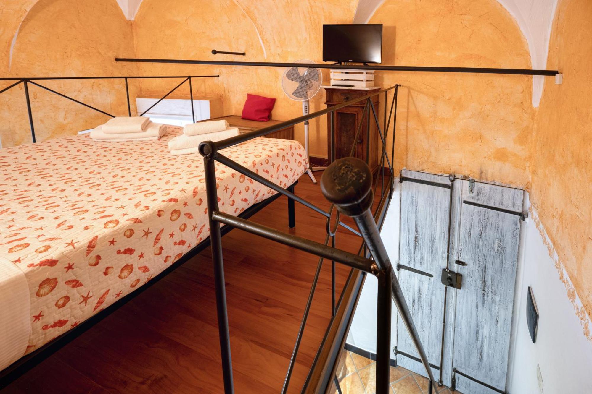Mini Accommodation In Sanremo Liguria Εξωτερικό φωτογραφία