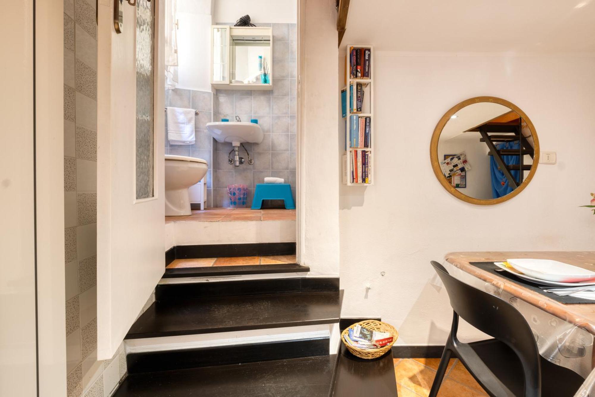 Mini Accommodation In Sanremo Liguria Εξωτερικό φωτογραφία