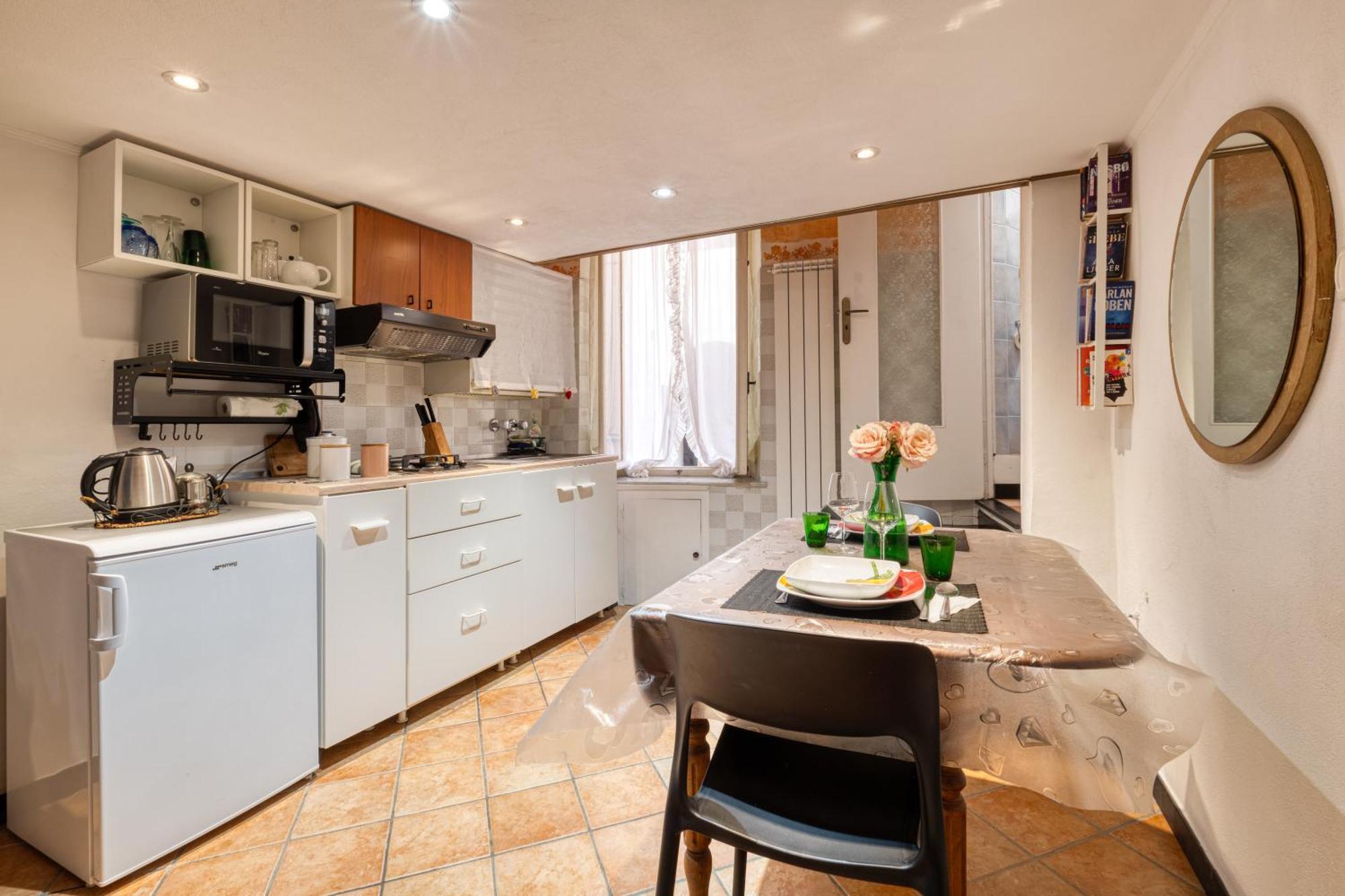 Mini Accommodation In Sanremo Liguria Εξωτερικό φωτογραφία
